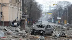 Харьков ҳокимлиги биносининг олди кўриниши