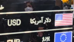 دلار