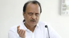 अजित पवार