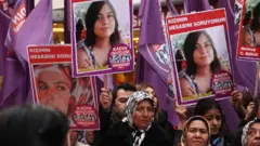 Kadın cinayetlerine ve kadına yönelik şiddete karşı mücadele eden Kadın Cinayetlerini Durduracağız Platformu Derneği'ne "kanuna ve ahlaka aykırı faaliyet yürütmek" suçlaması ile kapatma davası açıldı.