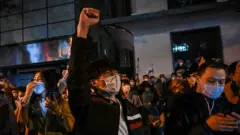 Demo Covid di China