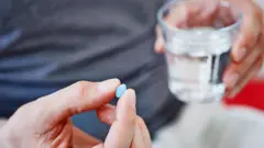 ঔষধ সেবন
