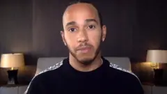 لويس هاميلتون: ما زلت السائق الأسود الوحيد في فورمولا 1