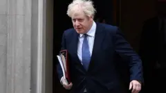Boris Johnson 'Yeni yıla AB ile serbest ticaret anlaşmasız girmeye hazır olmalıyız' diyor
