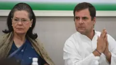 राहुल गांधी आणि सोनिया गांधी