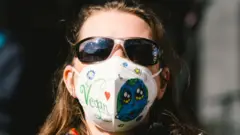 પ્રતીકાત્મક તસવીર