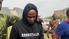 Adeniyi Kayode bịara ụlọikpe majie dị na Shagamu Ogun steeti