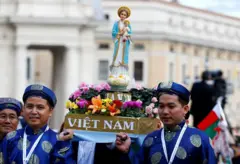 Lễ kiện tượng Đức Mẹ