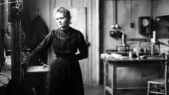 Marie Curie en París