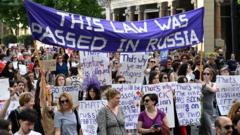 Женский марш в Тбилиси против закона "об иноагентах", 20 апреля, 2024 год