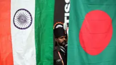 ভারত ও বাংলাদেশের সম্পর্কে অস্বস্তি লক্ষ্য করা যাচ্ছে গত বেশ কয়েক মাস ধরেই