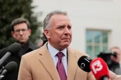 ستيف ويتكوف رفض رد حماس على مقترحه لوقف إطلاق النار في غزة وقال إنه "غير مقبول بتاتا".
