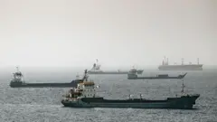 Суда в районе Ормузского пролива