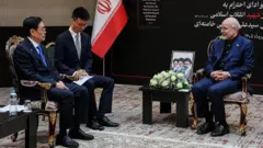 محمدباقر قالیباف، رئیس مجلس ایران ۳ ژوئیه ۲۰۲۶ (۱۳ تیر ۱۴۰۵) با هه وی، نایب‌رئیس کمیته دائمی کنگره ملی خلق چین، در تهران دیدار کرد