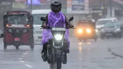 වැසි සහිත කාලගුණික තත්ත්වය