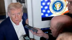 அமெரிக்க அதிபர், டொனால்ட் டிரம்ப், வரிவிதிப்பு, ஆப்பிள் ஐ போன், சீனா