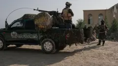 భారీ కాల్పులు 