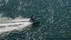 jet ski