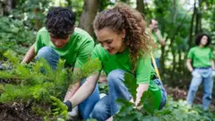 Jóvenes en la naturaleza