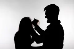 મહિલા સાથે હિંસા