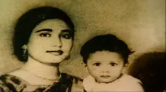 খালেদা জিয়া ও কোলে সন্তান