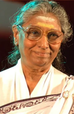 காணொளி: அரசு மரியாதையுடன் விடைபெற்றார் பாடகி ஜானகி