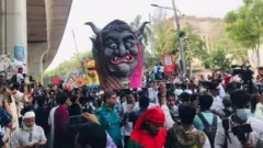 ২০২৫ সালের শোভাযাত্রায় সবচেয়ে বেশি আলোচনায় ছিল এই মোটিফ