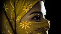 બાંગ્લાદેશી કિશોરી પાસે ગુજરાતમાં વેશ્યાવૃત્તિ, મહારાષ્ટ્રમાં રેકેટનો પર્દાફાશ, પોક્સો અને પીટા, ભારતીય ન્યાય સંહિતાની કલમો, બીબીસી ગુજરાતી