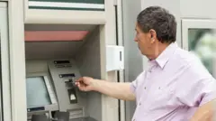 Pensiya, təqaüd, məşğulluq, Azərbaycan, pensiya yaşı, pensiyanın hesablanması, güzəştlər, pensiya təminatı, yaşlılıq, işsizlik