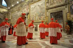 Cardeais durante conclave que elegeu papa Francisco em 2013
