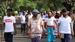 ශ්‍රී ලංකාවට පැමිණ වසර 200 ක් ගතවීම නිමිත්තෙන් කඳුකරයේ තේ වතු වල සේවය  සඳහා මෙරටට ගෙන එනු ලැබූ මලෛයහ දමිල ජනතාව සිහිපත් කරමින් තලෙයිමන්නාරමේ සිට මාතලේ දක්වා  පසුගිය ජූලි 28 ආරම්භ වූ එම පා ගමන අගෝස්තු 12 අවසන් වීමට නියමිතව ඇත. 
