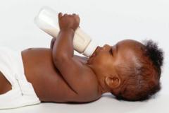 Nestlé yakuye ku isoko mpuzamahanga amwe mu mata y'abana bivugwa ko arimo ubumara 