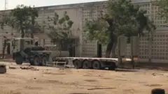 24-kii bishan Luuliyo ayaa waxaa weerar is miidaamin ah ka dhacay gudaha xero ku taalla kuliyadda Jaale Siyaad ee magaalada Muqdisho. 