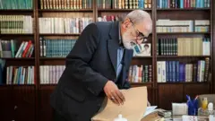 حسین شریعتمداری مدیر مسئول روزنامه کیهان