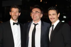 Aron Ralston, Danny Boyle e James Franco na exibição do filme '127 Horas' no encerramento do 54º London Film Festival em Londres, em outubro de 2010 in London, England. (Photo by Fred Duval/FilmMagic)