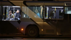 Daha düşük çapta bir patlama yaşanan otobüs