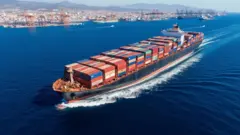 Doonii fe'uumsaa naannawa baha giddu galeessaa keessatti