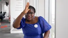 E ji asụsụ 'Sign Language' ahụ na ụwa anaghị akpapụ ndị na-anaghị ekwu okwu maọbụ anụ ntị n'oke dịịrị ha.