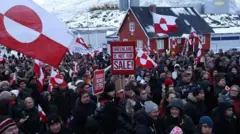 গ্রিনল্যান্ডে যুক্তরাষ্ট্রবিরোধী বিক্ষোভে অংশ নেন হাজারো মানুষ