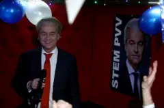 Geert Wilders ve destekçileri sandık çıkış anketlerini sevinçle karşıladı