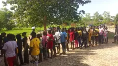 Ụmụakwụkwọ kwụrụ n'ahịrị maka ide ule UTME 