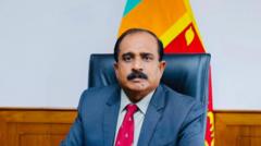 විශ්වාසභංගයකට මුහුණ දීමට නියමිත විශ්‍රාමික මේජර් ජෙනරල් අරුණ ජයසේකර කවුද?