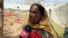 கொசுக்கள் படையெடுப்பால் மொத்த கிராமமும் கொசு வலைக்குள் வாழும் நிலைமை