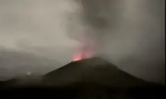 Vulkan Popokatepetl - ubrzani snimak erupcija