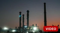 காணொளி: இரானிய எண்ணெய் மீதான தடைகளை தற்காலிகமாக நீக்கிய அமெரிக்கா- இந்தியாவுக்கு லாபமா?