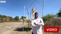 பழங்குடி இளைஞர்