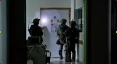 واصل جنود الإسرائيلي على مدار أكثر من 14 ساعة عمليات بحث وتفتيش واستجواب في مستشفى الشفاء بغزة