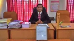 गुजरातमधील बनावट न्यायालयात बसलेला तोतया न्यायाधीश मॉरिस सॅम्युअल