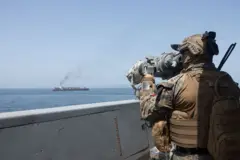 Fuerzas estadounidenses patrullan el Mar Arábigo esta semana.