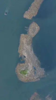 Ostrvo smeća u Indoneziji